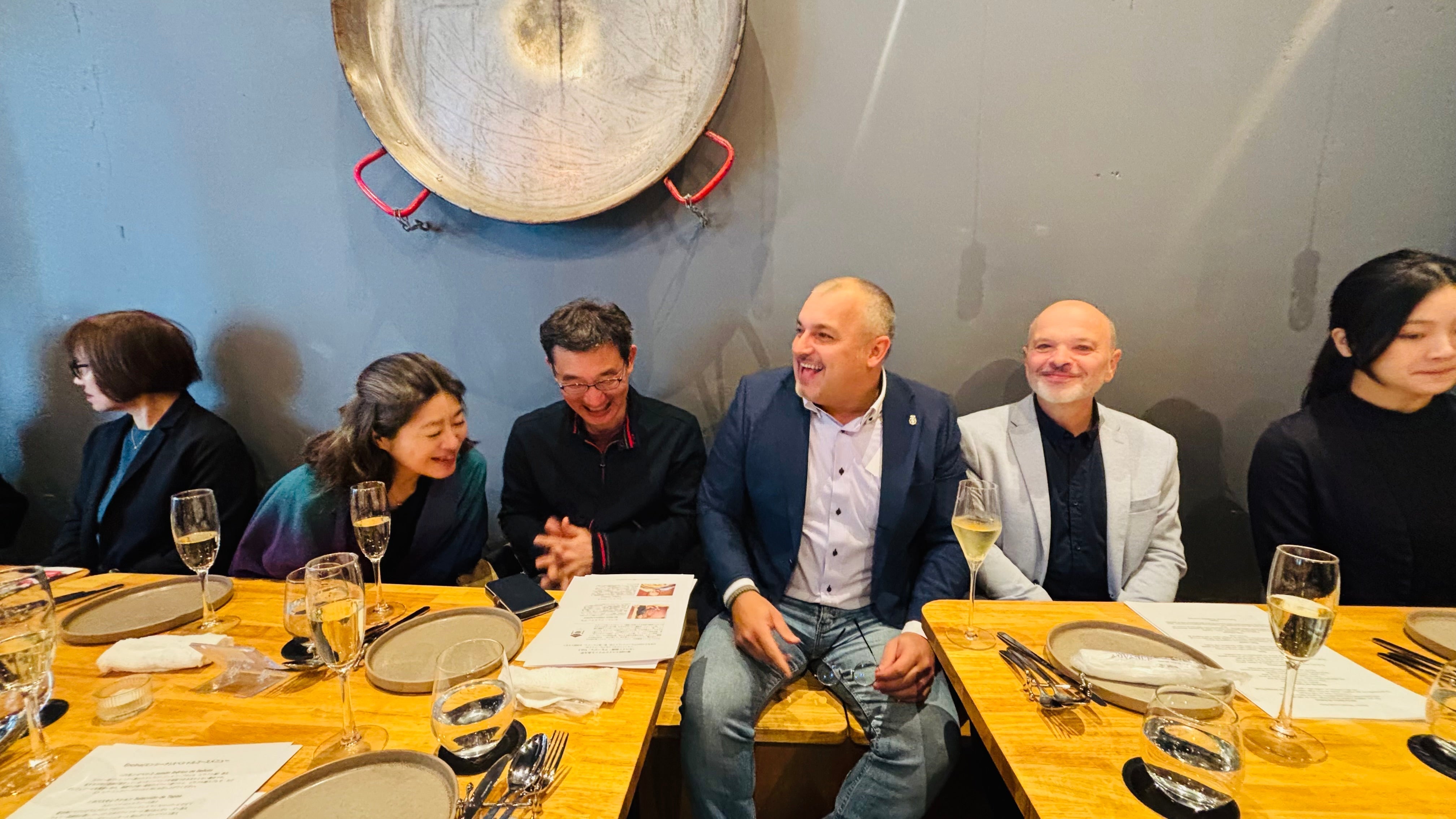 【レポート】第16回スペインワインと食大学〜アヒージョ×しょうゆ、「黒アヒージョ」を深掘りする