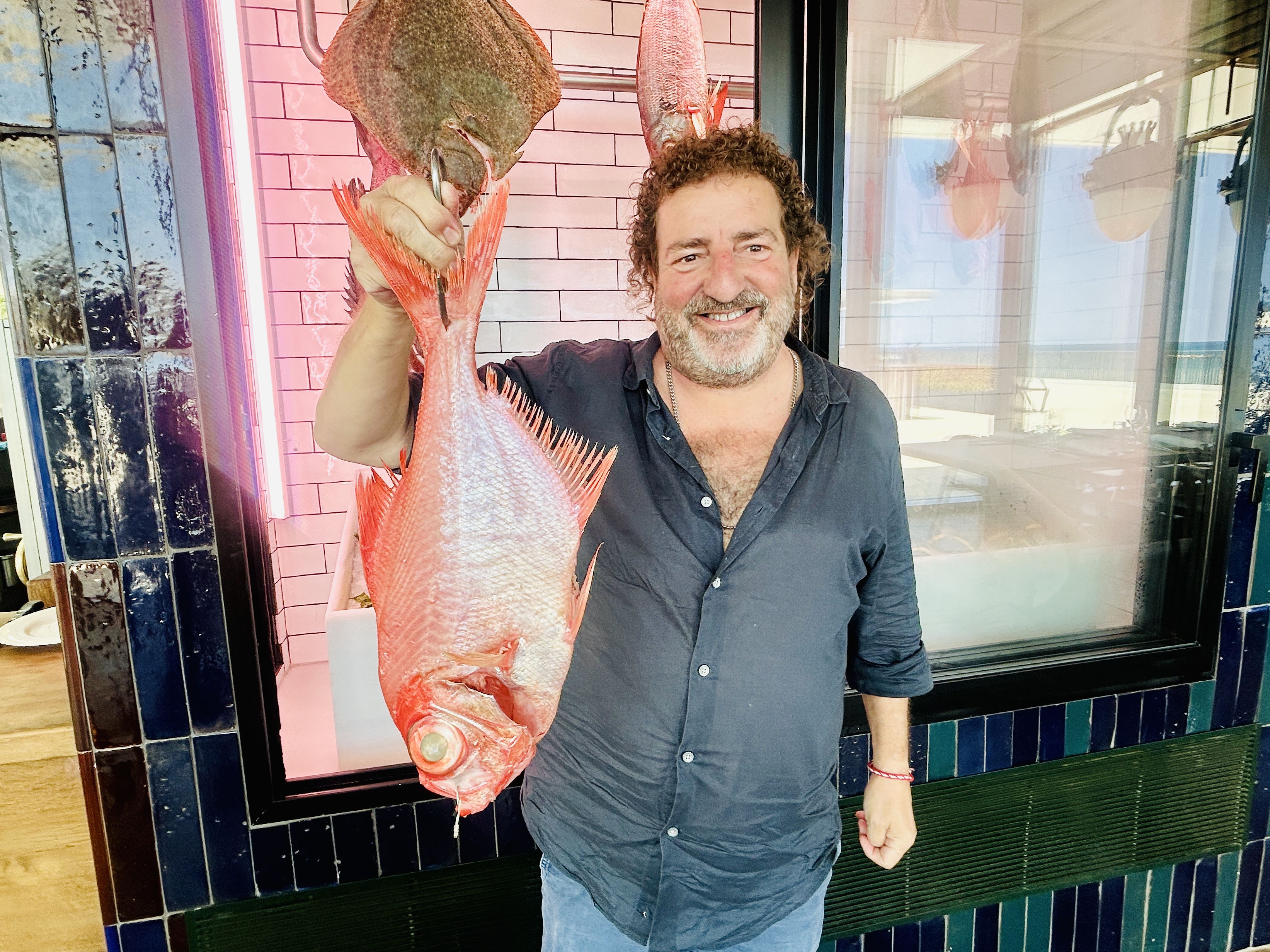 バルセロナ初、バスク式魚介専門炭火焼きレストラン「Kresala（クレサラ）」